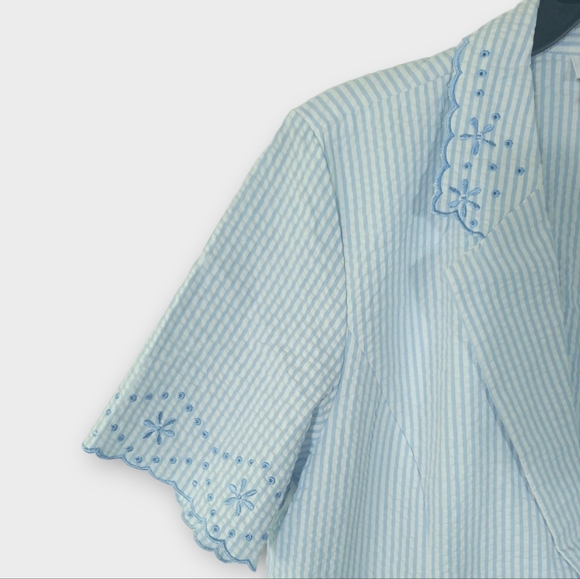 Susan Graver Size Medium Blue & White Striped Grannycore Coastal Eyelet Blazer - Picture 3 of 7